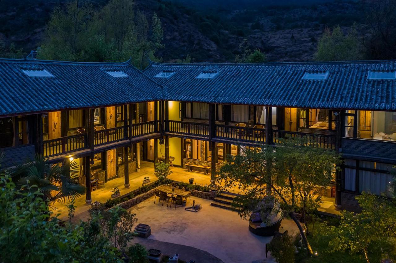 Adonis Inn Lijiang Лицзян Экстерьер фото