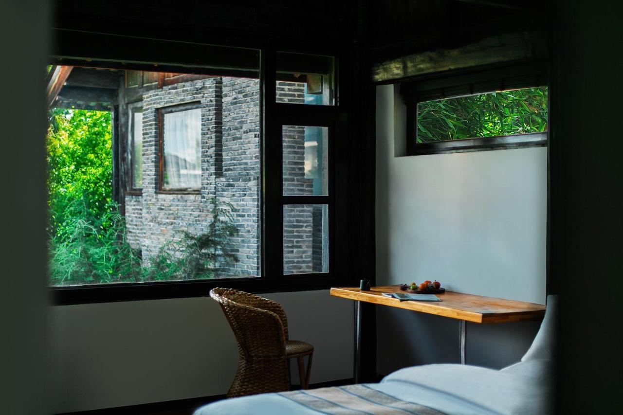 Adonis Inn Lijiang Лицзян Экстерьер фото