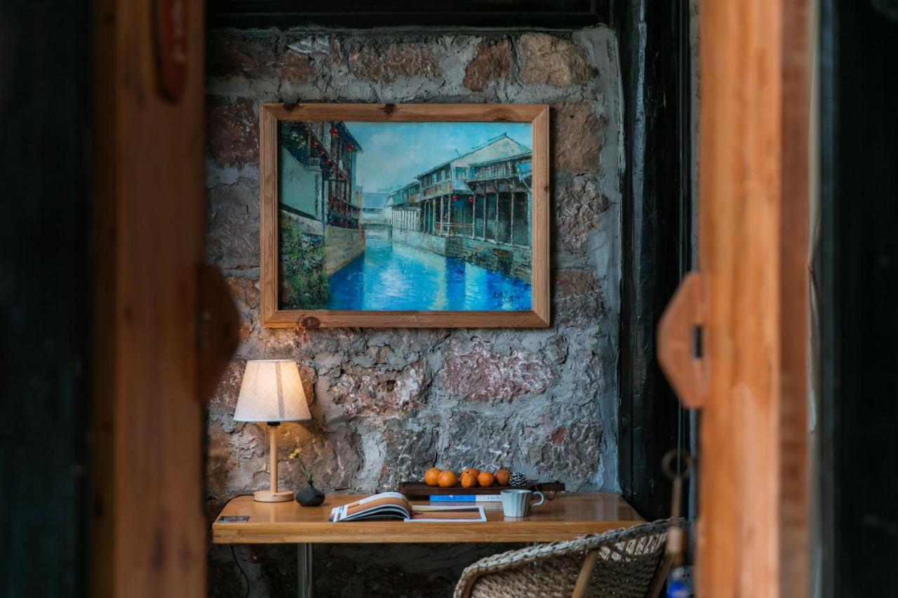 Adonis Inn Lijiang Лицзян Экстерьер фото