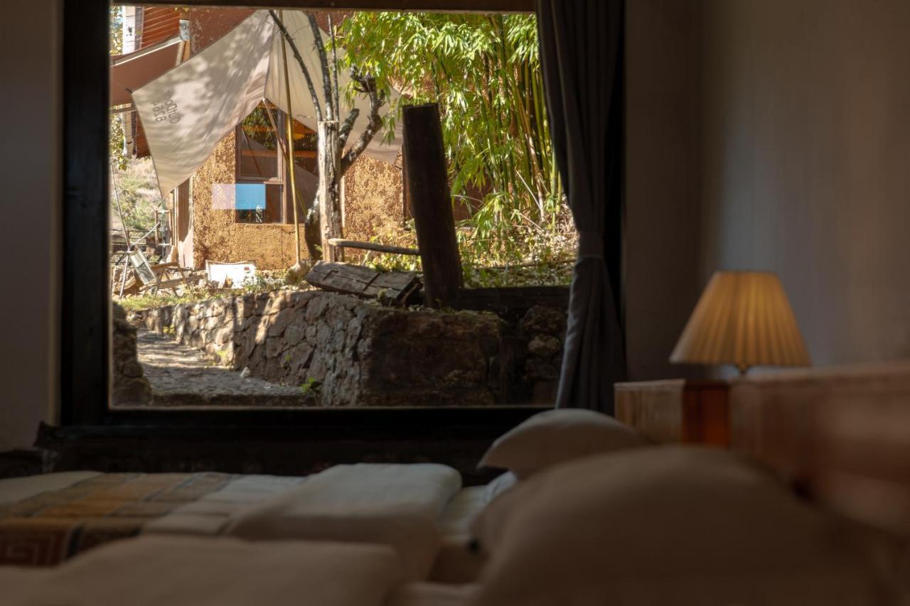 Adonis Inn Lijiang Лицзян Экстерьер фото
