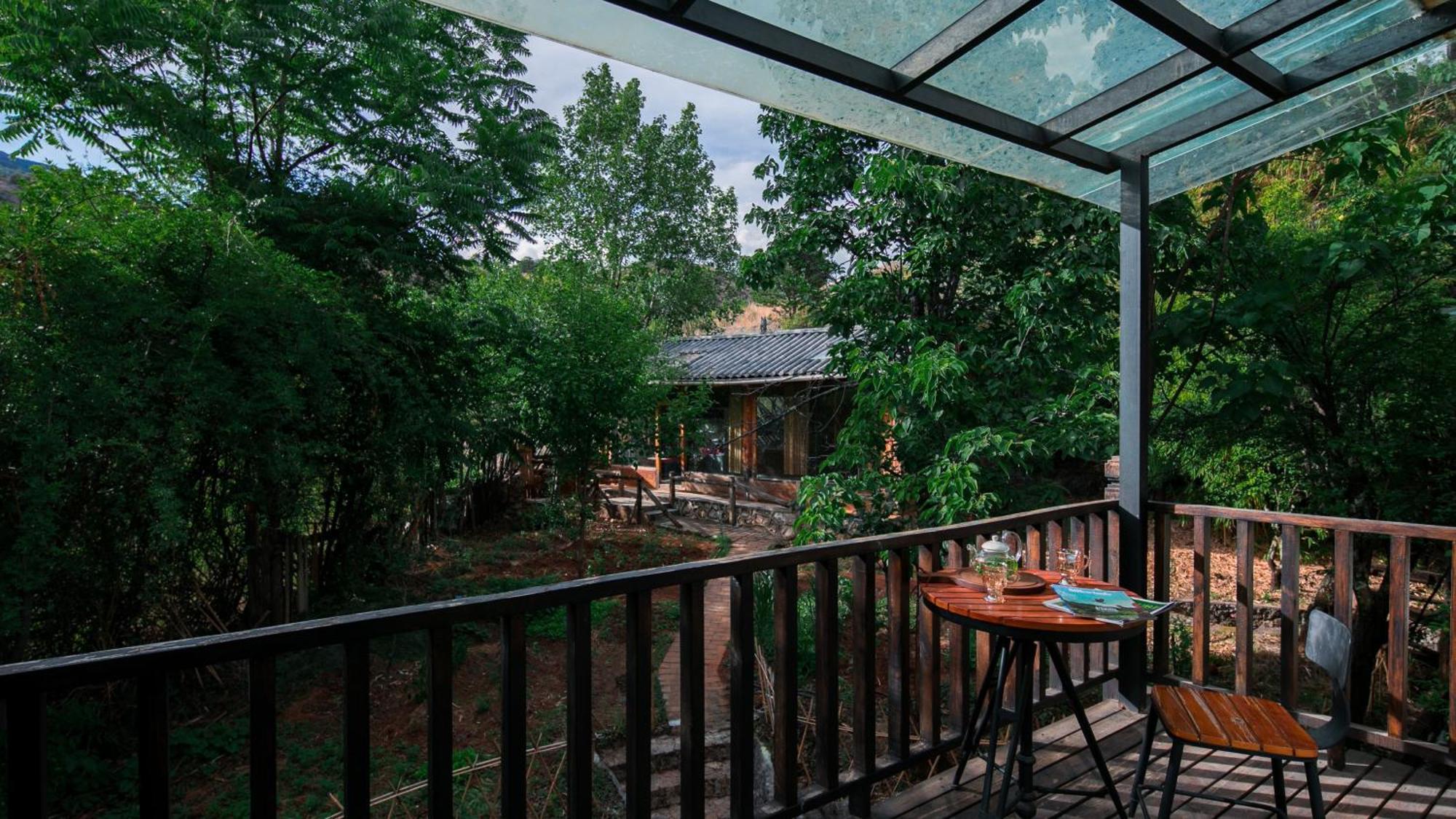 Adonis Inn Lijiang Лицзян Экстерьер фото